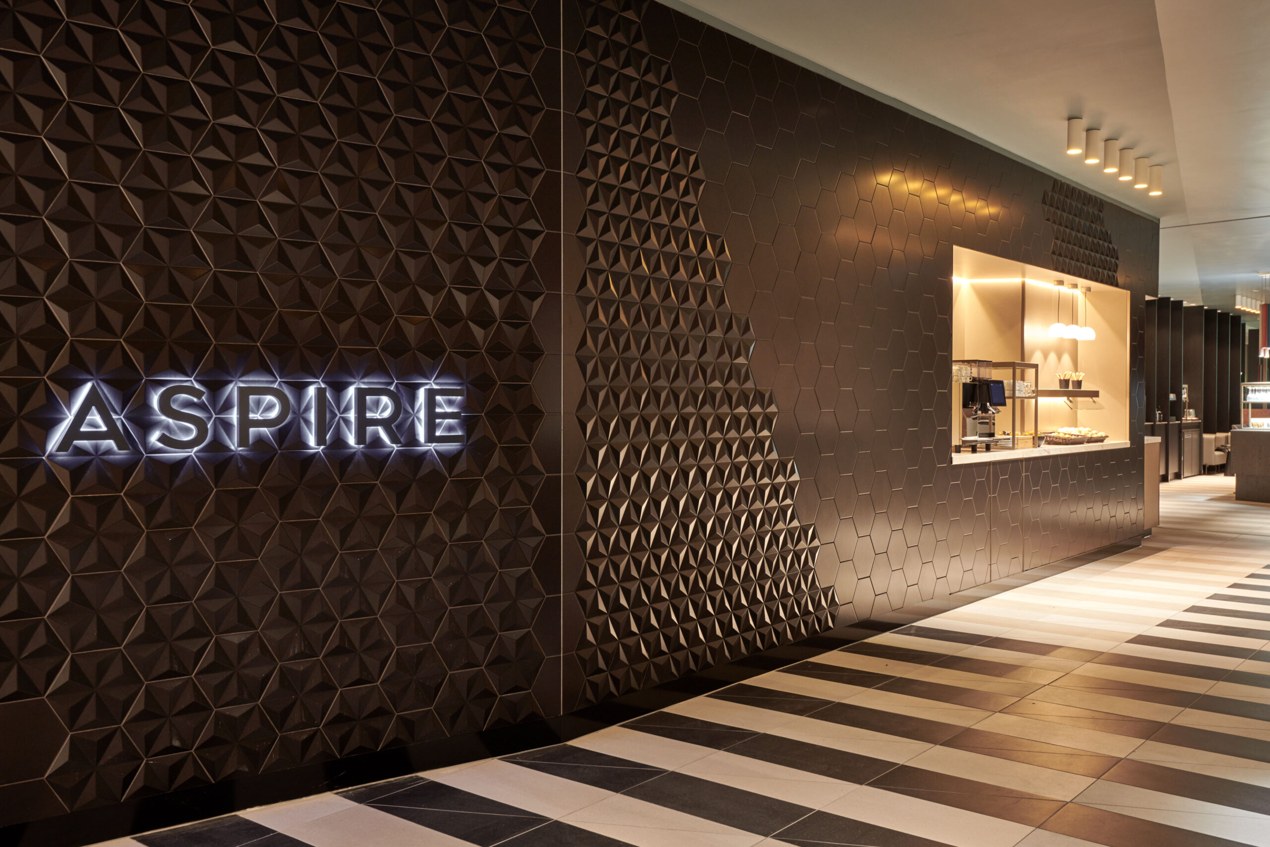 Aspire L41 Schiphol_001