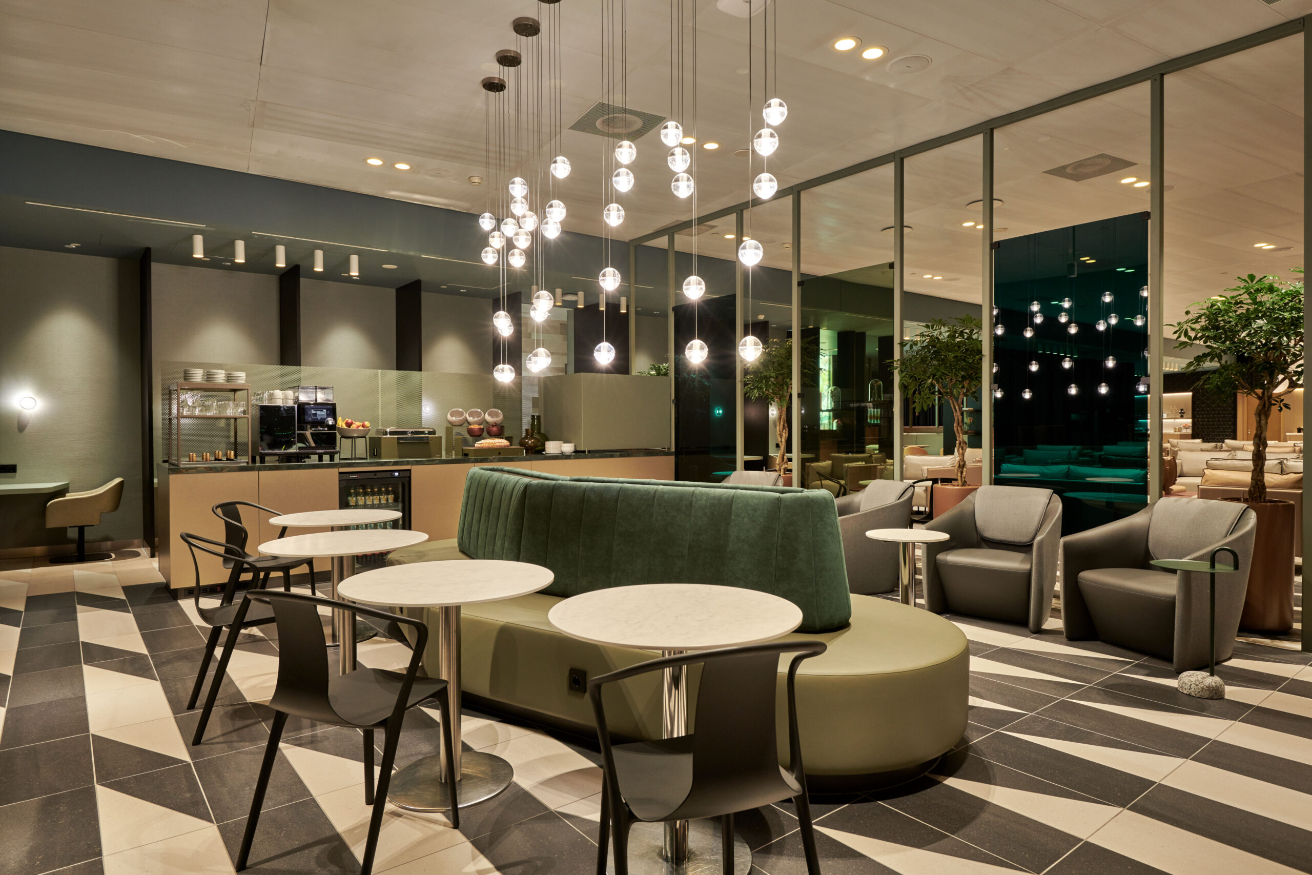 Aspire L41 Schiphol_012